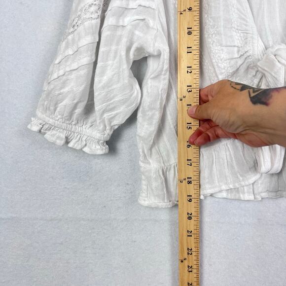 American Eagle V-Neck Gauzy Lace Tie-Front White Blouse Top BOHO L - Picture 14 of 14